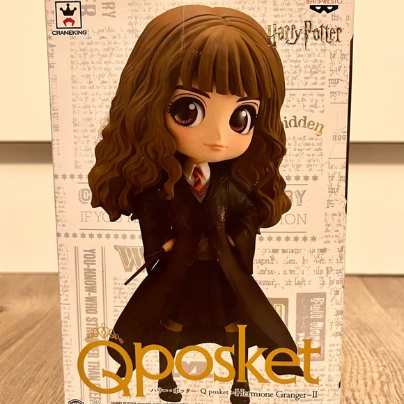 Hermione II (2) Q Posket Harry Potter Collectible - Picture 3 of 5